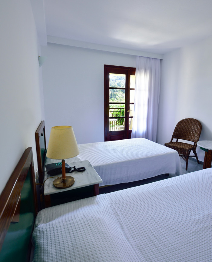 Kalidon Beach Hotel 
