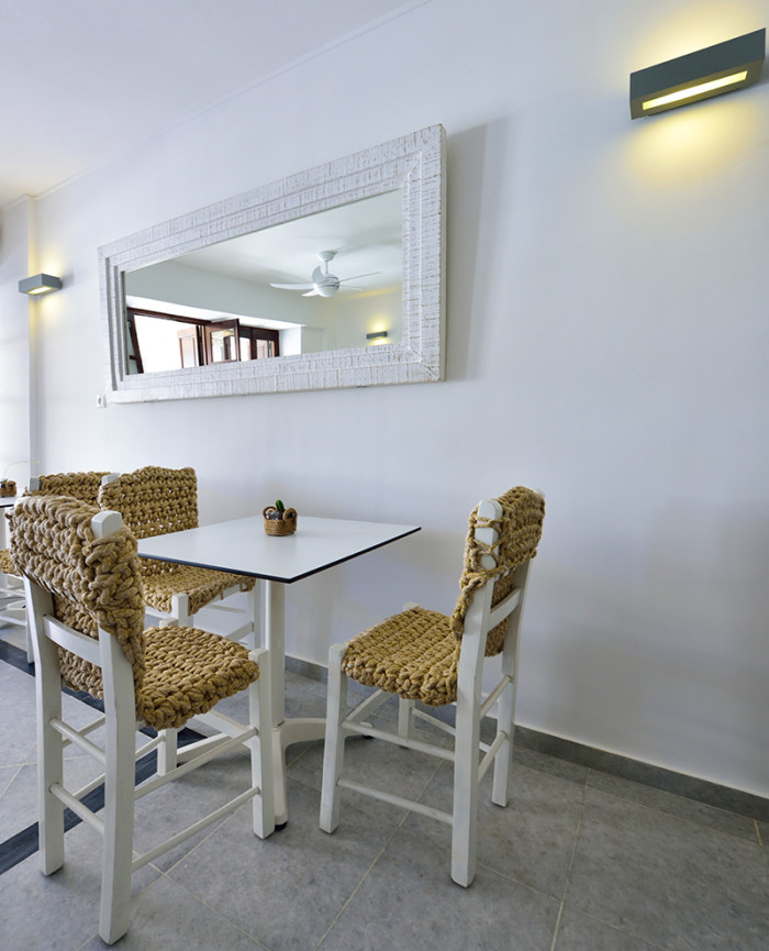 Kalidon Beach Hotel 
